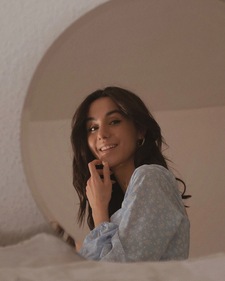 Selin De