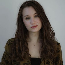 Julia Marks