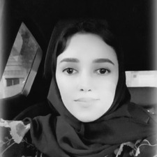 مرّيم حسين