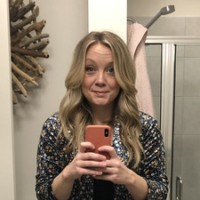 Emily DeWolfe