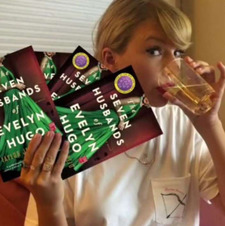 Gwen&#x1f5e1;️&#x1f409;