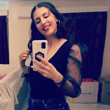 Raphaela Folia