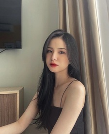 Đào Hà  Ly