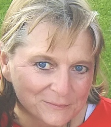 Sandra Moffat