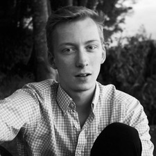 Harry Lowe