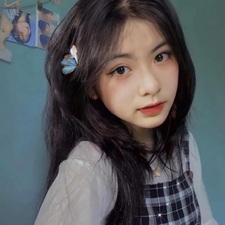 Hoàng Tú  Linh