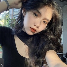 Phùng Mai  Vy