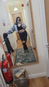 Ellie Brooke  Oliver