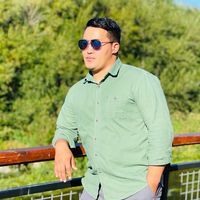 Б. Лхагвадорж