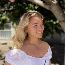 Holly Pearson