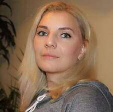 Ваня Николова