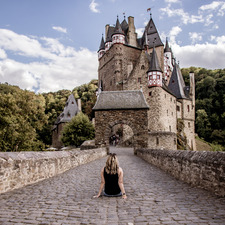 Amanda Burbank-oates