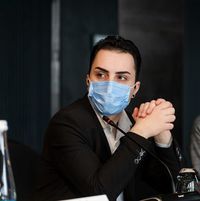 ზურა გამგებელი