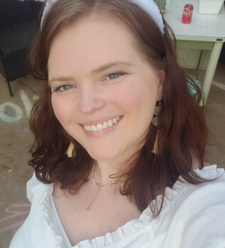 Kate Reads and Rambles