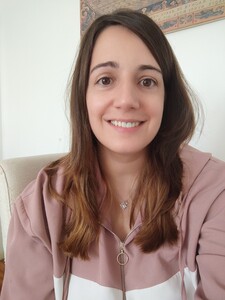 Daniela Adonis Carneiro