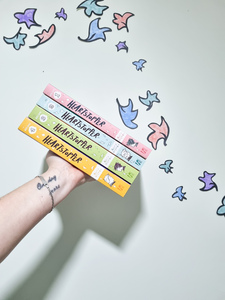 Julie (Bookish.Intoxication)