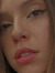Sara De...