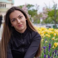 Елина Бисерова