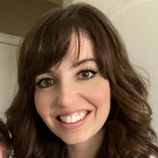 Laura Straight