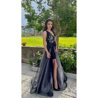 Е. Янакиева