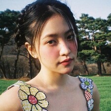 delenya ´͈ ᵕ `͈ ♡°◌̊