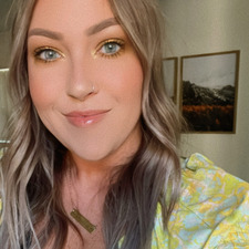 Hannah | hannahheartspaperbacks