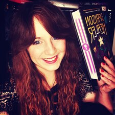 Leona (ateachersguidetoreading) 