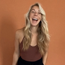 Nicolle Harrell