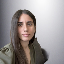 Lara Motro