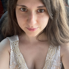 Christine &#x1f981;&#x1f984;&#x1f98b;&#x1f41d;