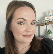 Reilly Figenscher (figgyreads)