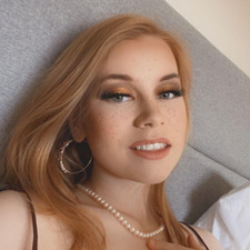 Talya - lostwithinabook ✨