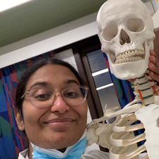 Ujinthini Veepoosanan