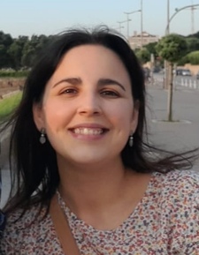 Sara V.