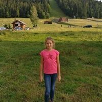 Женя Кузнєцова