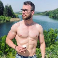 Александър Иванов