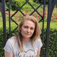 Поля Николова