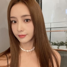 Võ Thục  Vy