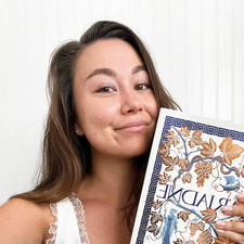 Dayna | daynas.bookshelf