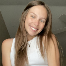 Emma Carlson
