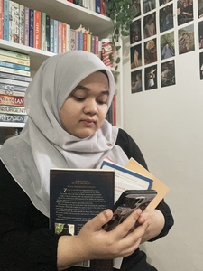 Adibah(whatdibsread)
