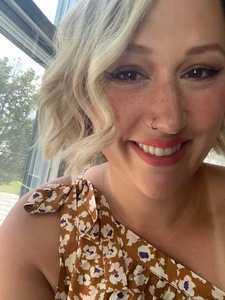 Amber Kazakis