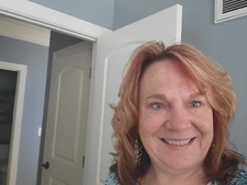 Lori Pharo-Dichello