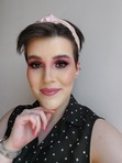 Éva