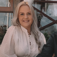 Hannah McGregor