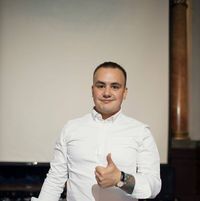 Анатолий Гриза