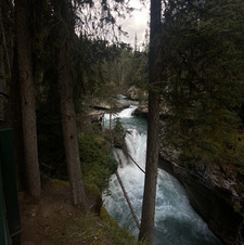 em