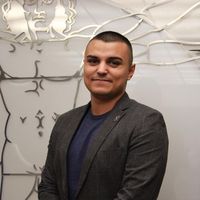 Валентин Кузманов