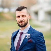 Максим Митев