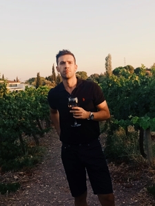 Anıl Karzek